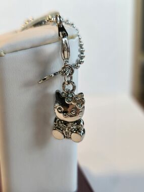 Silver Hello Kitty Style Charm Bracelet - Silver